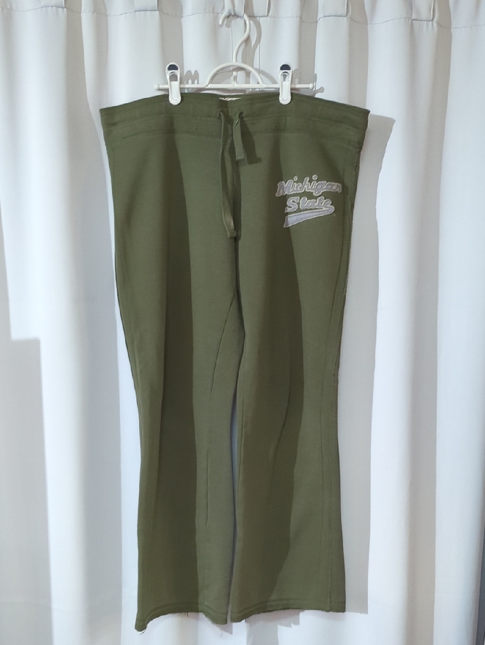 Campus Crew Michigan State Olive Green Jogger Sweatpants – Women’s Large - Picture 16 of 16